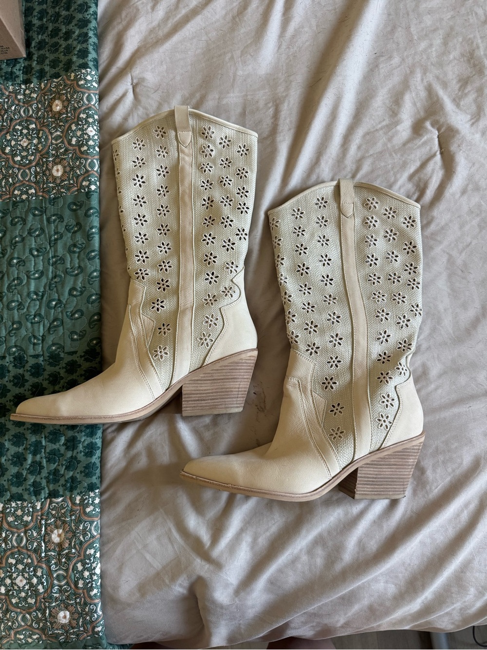 Dolce Vita Cream Western Cutout Heeled Boots